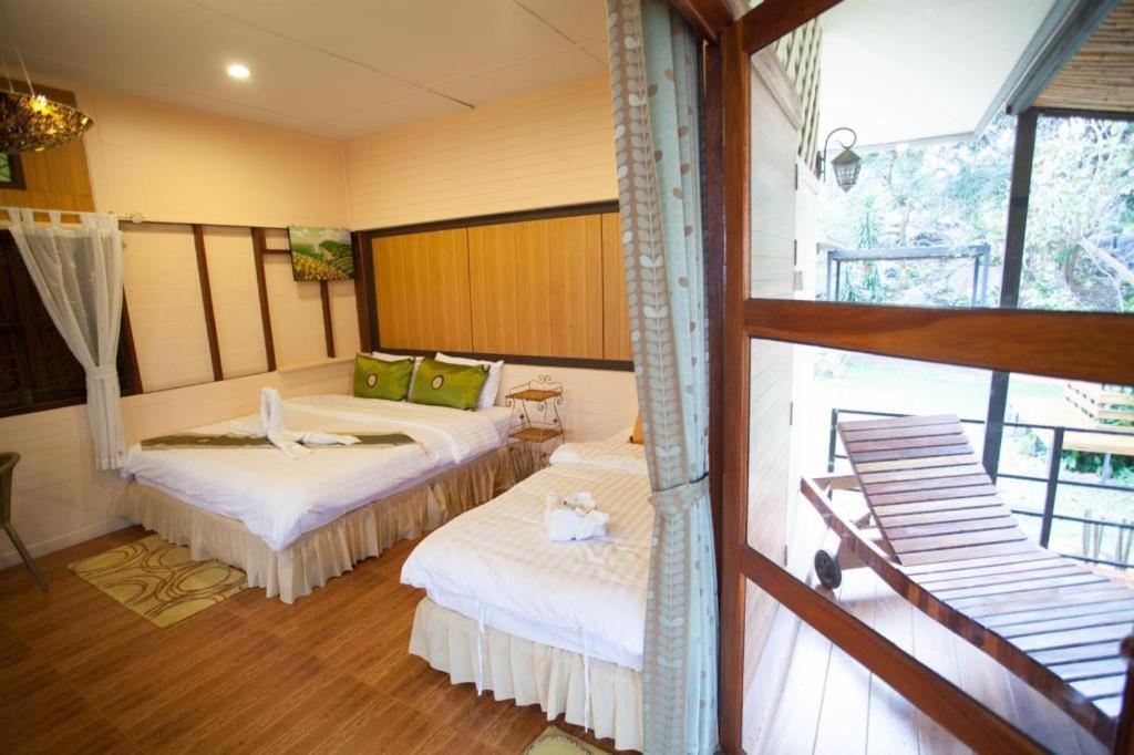 Dusit Talai Resort Mu Si Exterior photo